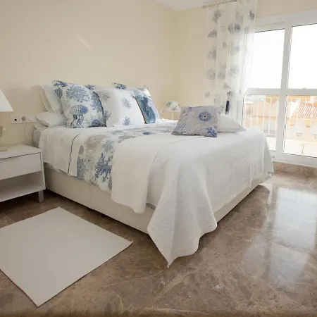 Porto Fino - De Luxe, Vue Apartment Almerimar
