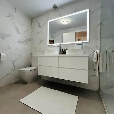 Porto Fino - De Luxe, Vue Apartment *
